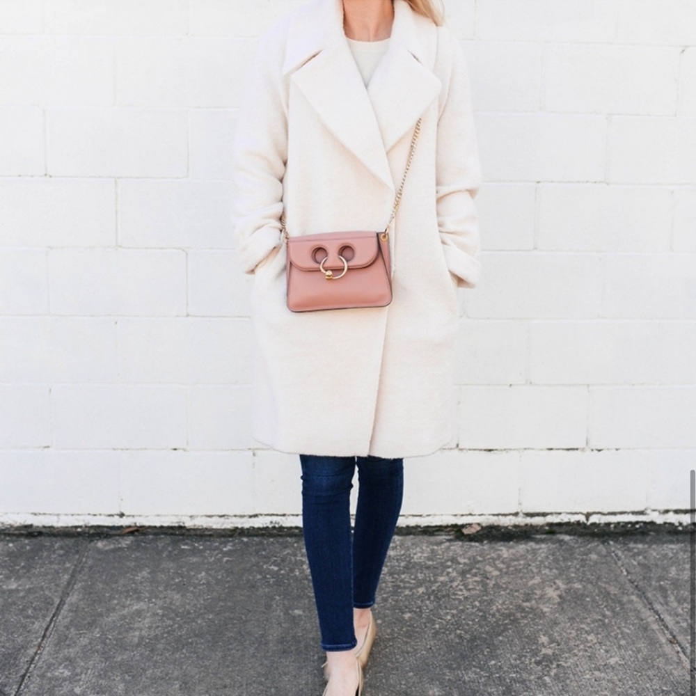 PRICE FIRM JW Anderson Mini Pierce Bag Blush Pink - Picture 2 of 6